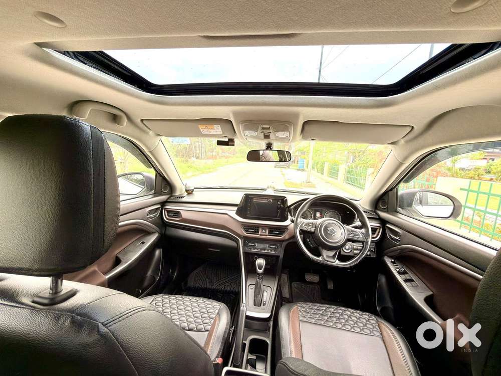 Maruti Suzuki Brezza 1.5 Zxi At Smart Hybrid, 2024, Petrol