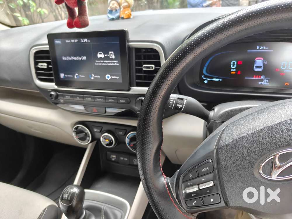 Hyundai Venue 1.2 S (o), 2023, Petrol