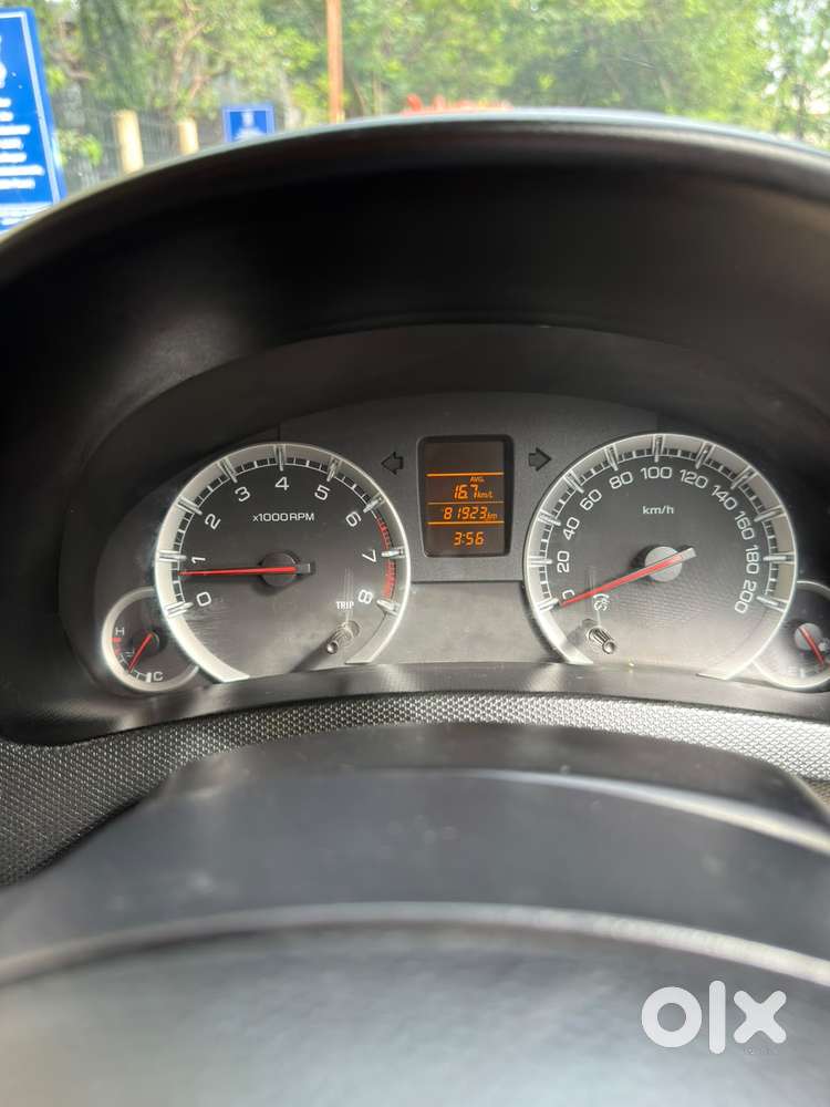 Maruti Suzuki Swift Dzire Vxi, 2012, Petrol