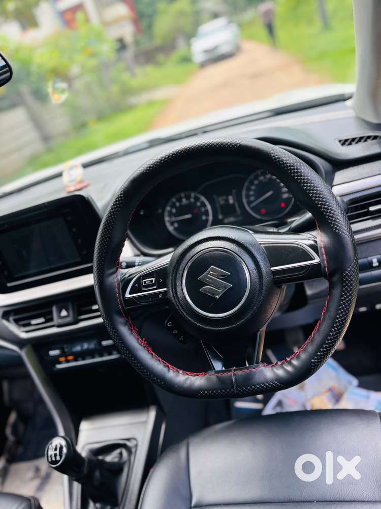 Maruti Suzuki Brezza 1.5 Vxi Smart Hybrid, 2023, Petrol
