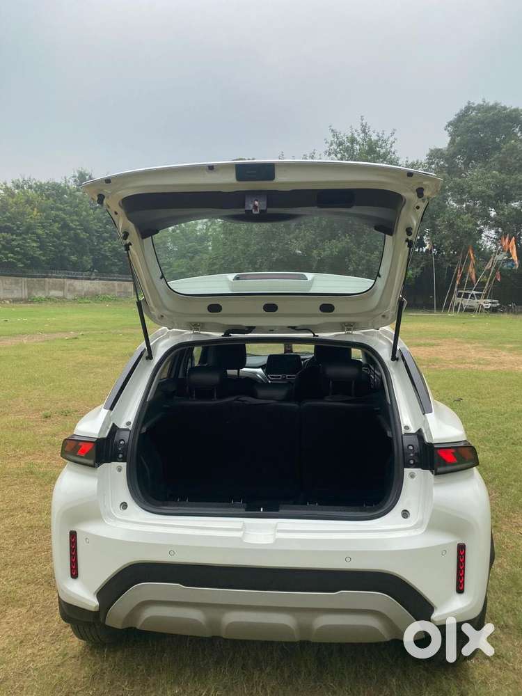 Maruti Suzuki Fronx Zeta 1.0 L Turbo Mt, 2023, Petrol