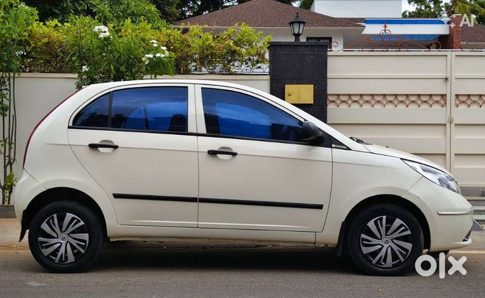 Tata Indica Vista Aura 1.3 Quadrajet (abs), 2011, Diesel