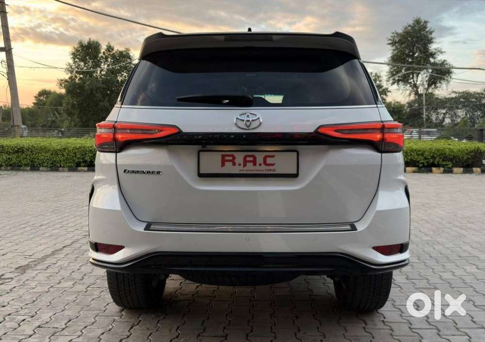 Toyota Fortuner Legender 4x2 At 2.8, 2025, Diesel