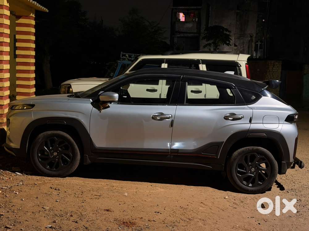 Maruti Suzuki Fronx 2025 Petrol 13900 Km Driven