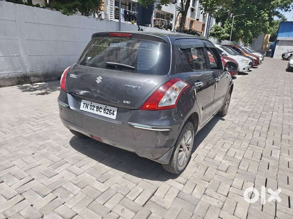 Maruti Suzuki Swift Zxi, 2015, Petrol