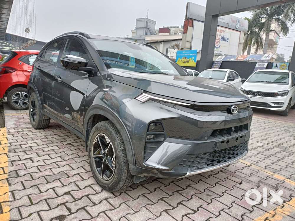 Tata Nexon Fearless Pr Plus S 1.5 Revotorq Diesel 6 Amt Dt, 2023, Di..