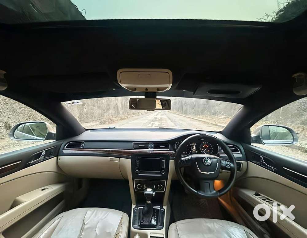 Skoda Superb 2012 Petrol