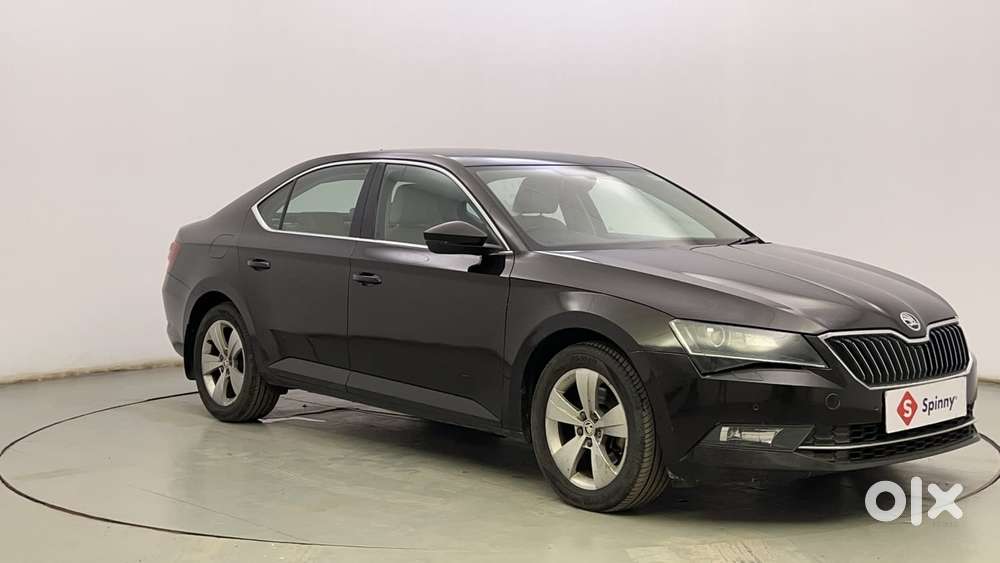 Skoda Superb [2014-2016] 1.8 Style Tsi At, 2018, Petrol