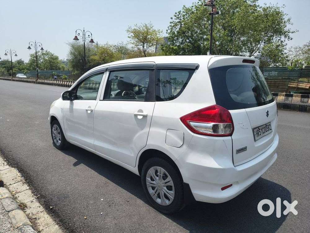 Maruti Suzuki Ertiga Lxi Shvs, 2016, Cng & Hybrids