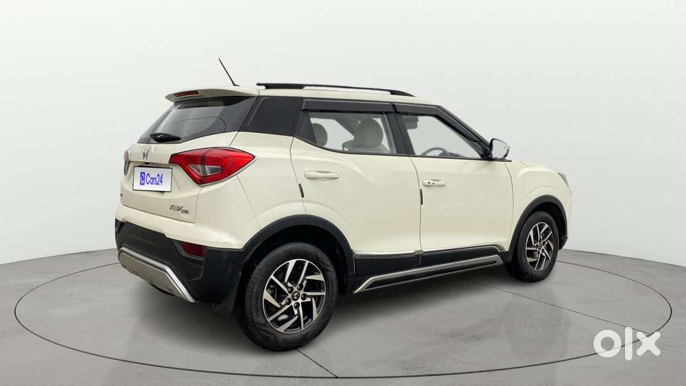 Mahindra Xuv300 W8 Option, 2023, Petrol