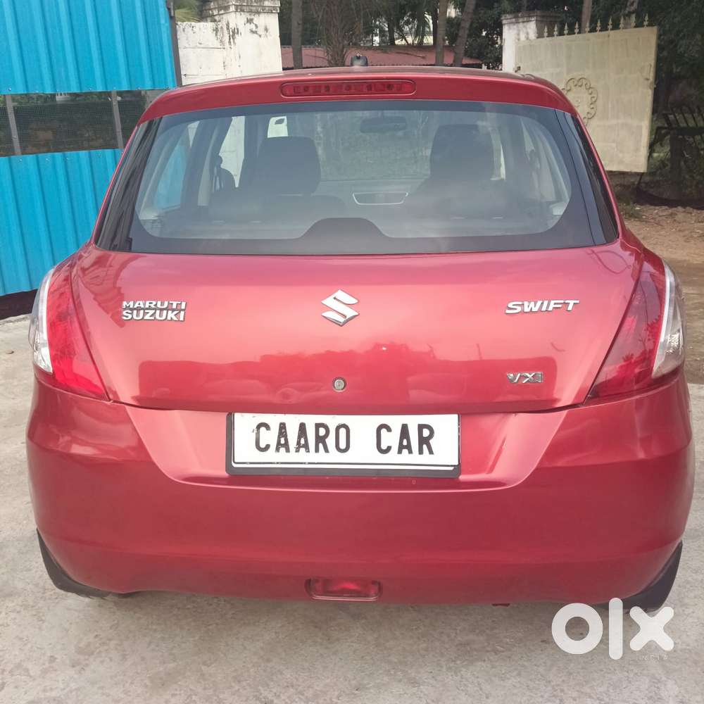 Maruti Suzuki Swift Vxi + Manual, 2012, Petrol