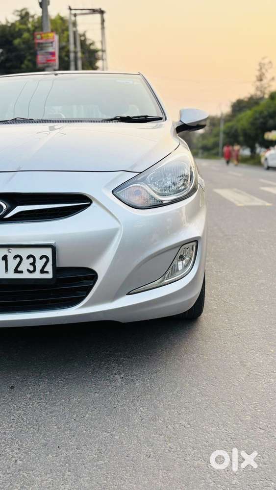 Hyundai Verna Vtvt 1.6 Sx, 2013, Petrol