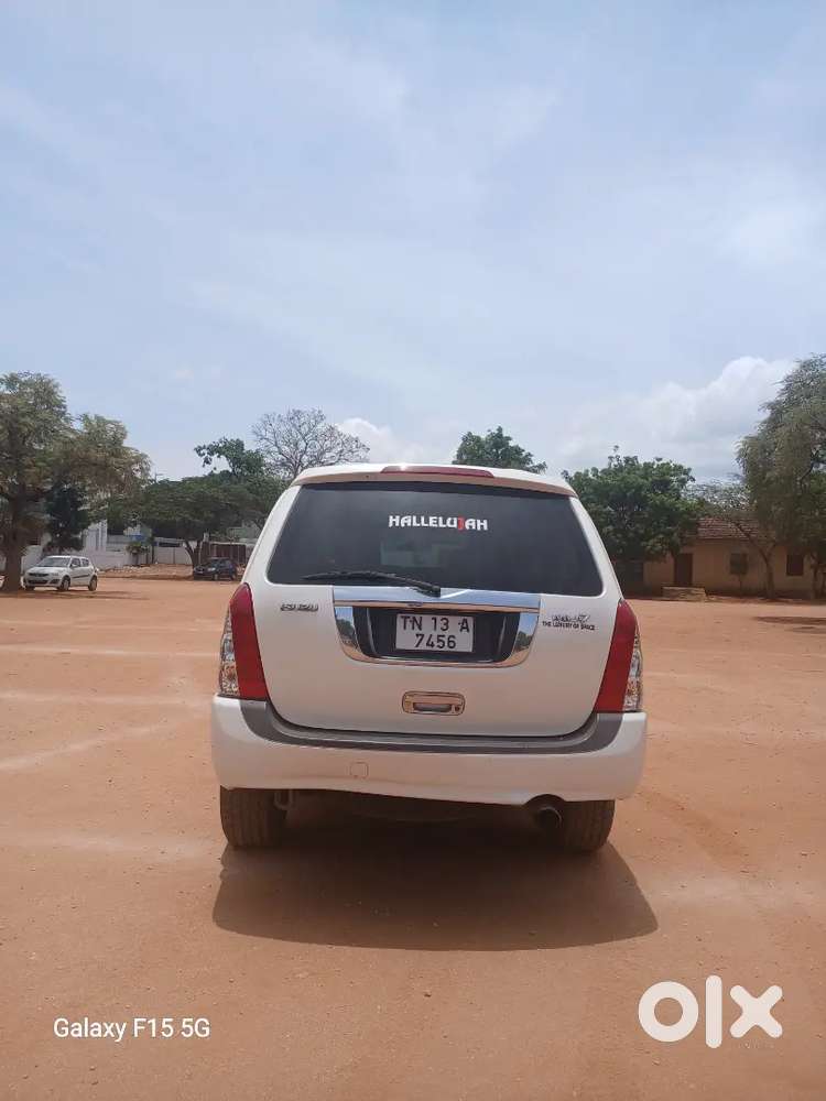 Isuzu Mu7 Diesel 2014