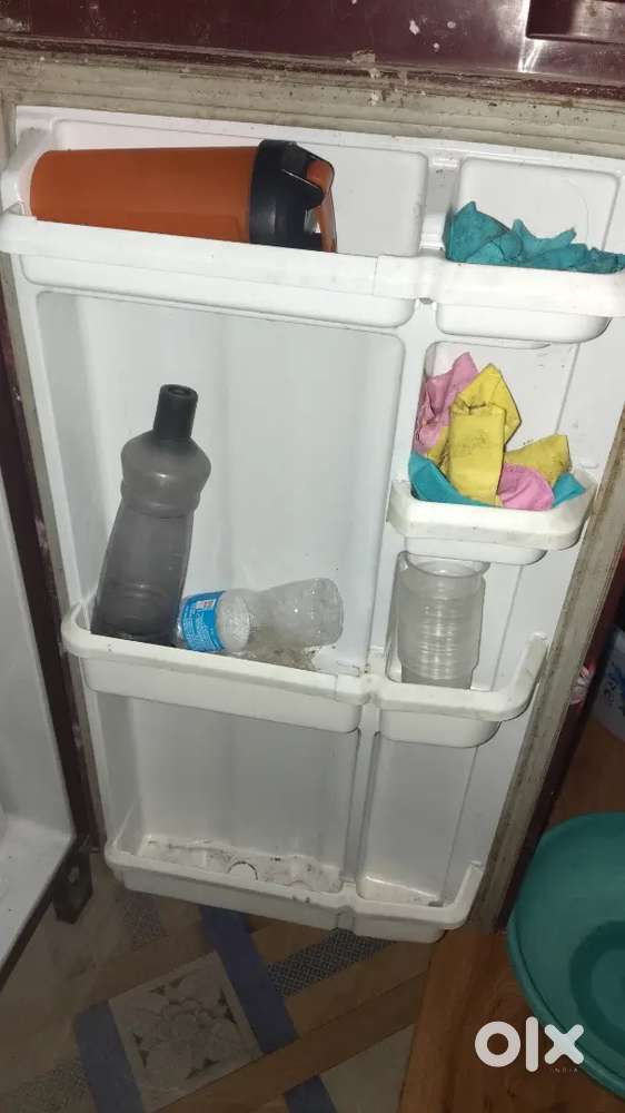 4000 fridge with Very good condition