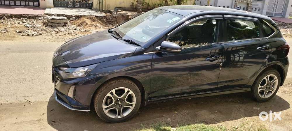 Hyundai I20 Sportz 1.2 Ivt, 2024, Petrol