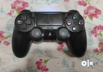 Original SONY Dualshock 4 PS4 Controller version 2 - TVs, Video - Audio -  1758933809