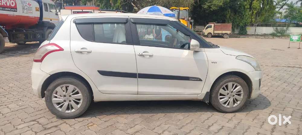 Swift Zxi Petrol And Cng
