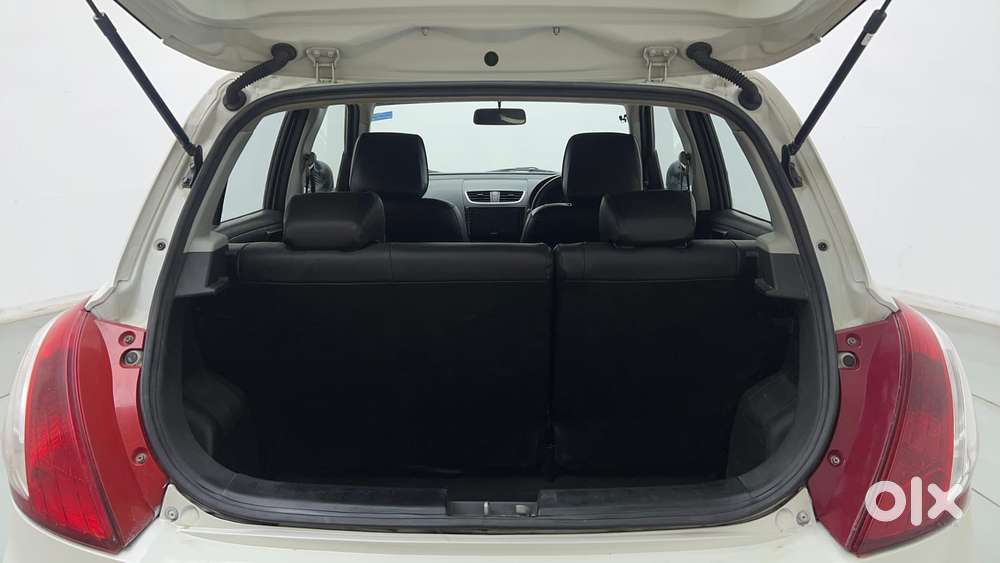Maruti Suzuki Swift 1.2 Lxi (o), 2017, Petrol
