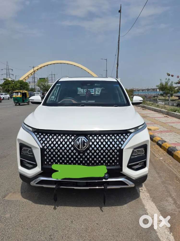 Mg Hector Plus Savvy Pro 7str
