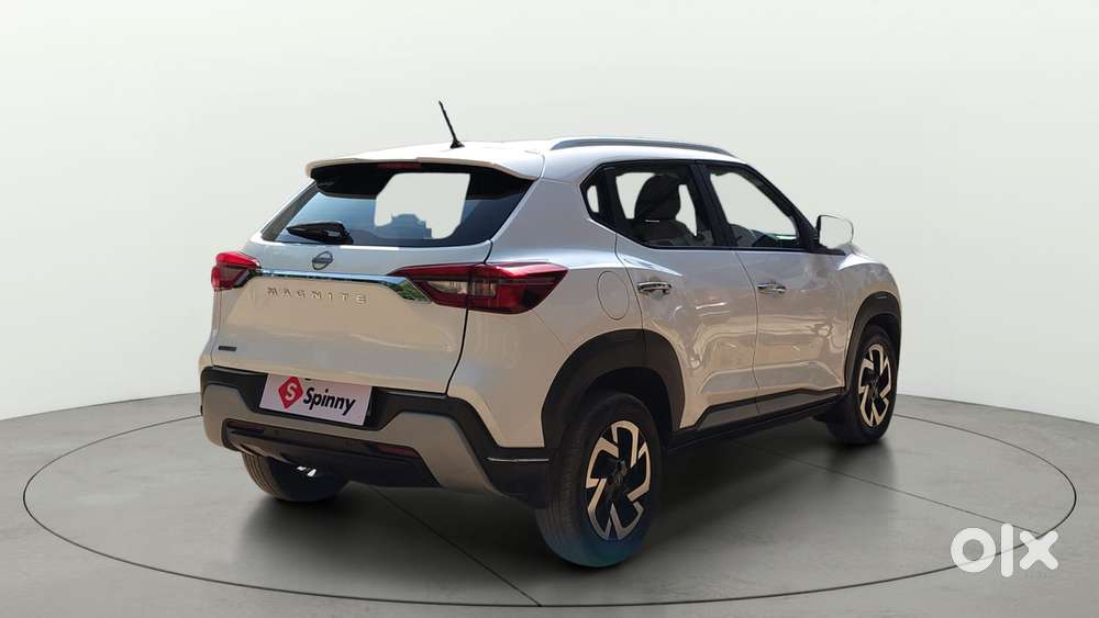 Nissan Magnite Xv Turbo, 2021, Petrol