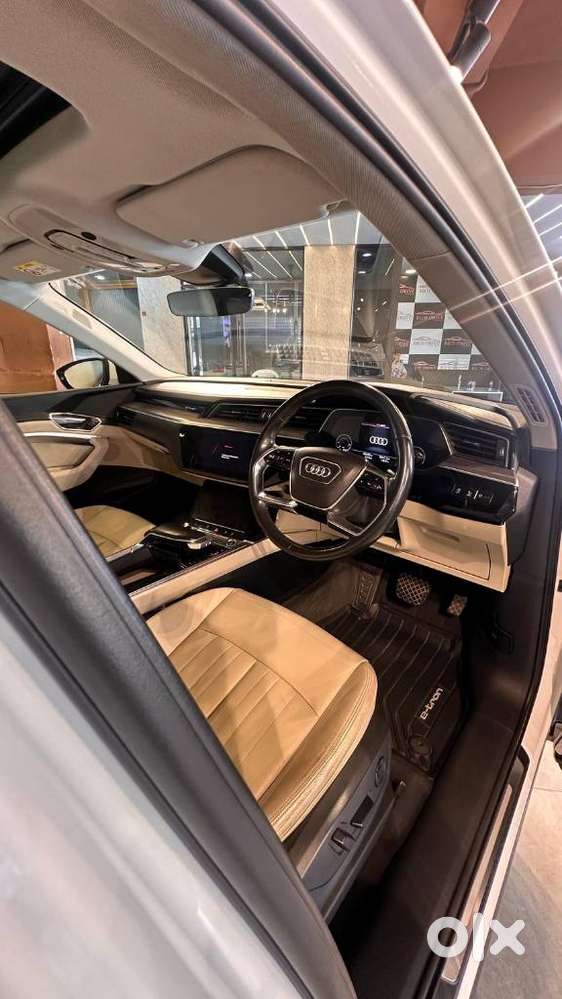 Audi E-tron 55, 2021, Electric