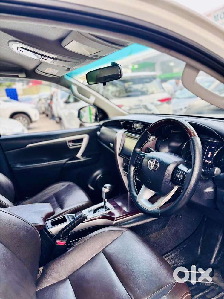 Toyota Fortuner 4x2 At 2.8 Diesel, 2017, Diesel