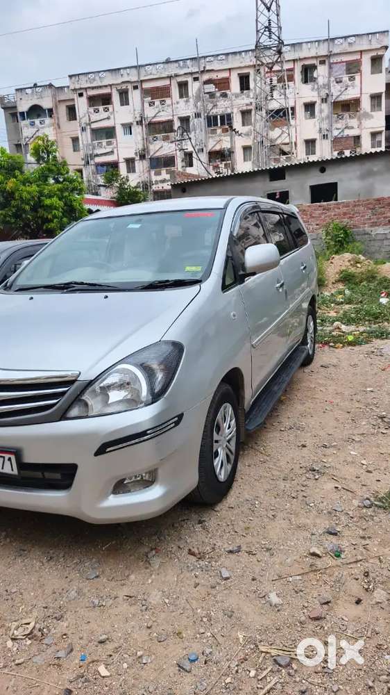 Toyota Innova Diesel 2007 8-seater