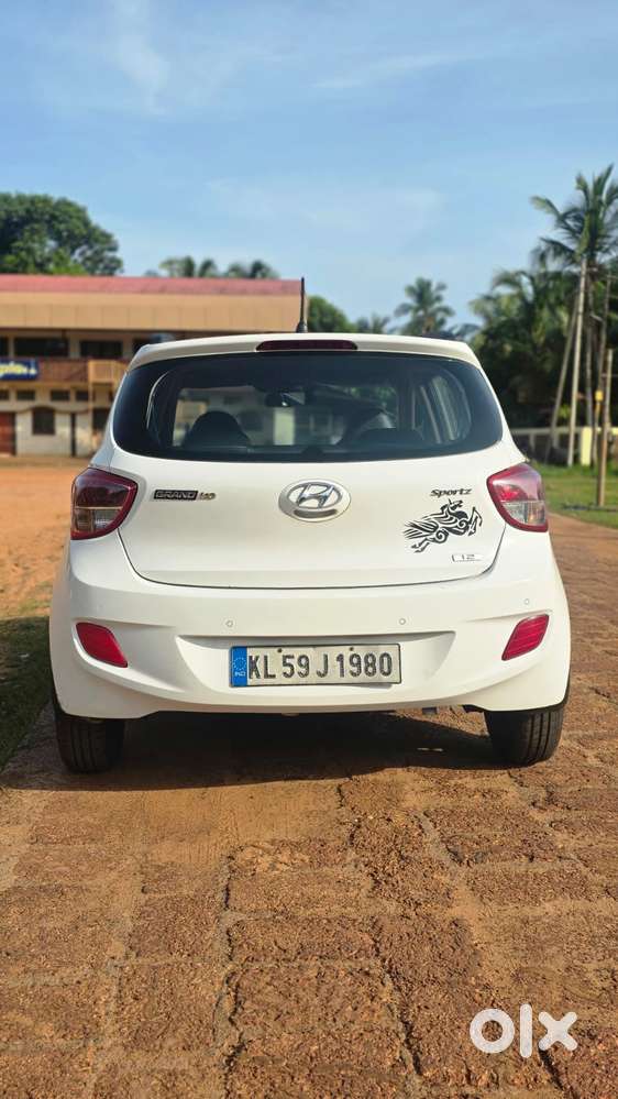 Hyundai Grand I10 2013-2016 Sportz, 2013, Petrol