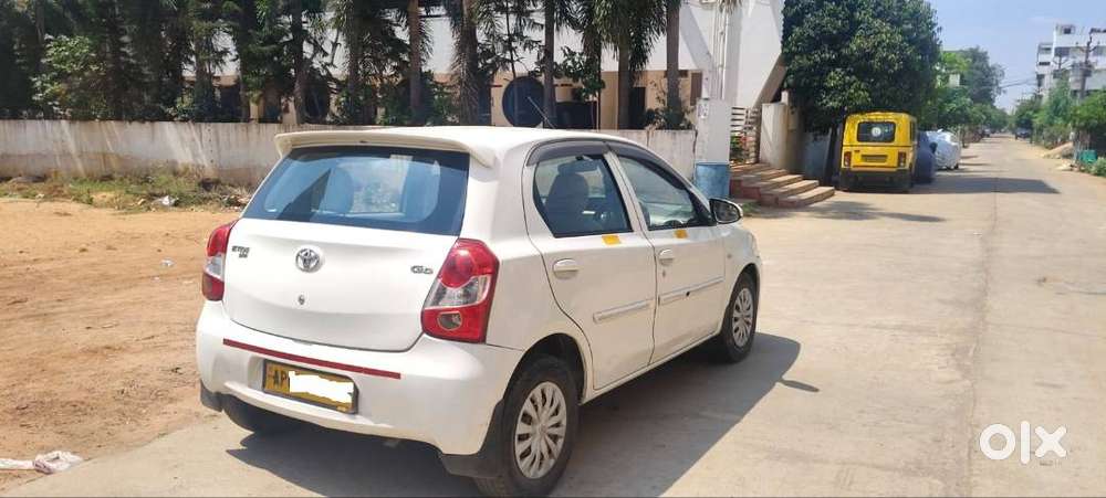 I Want Sell My Car Tyota Etios Liva 2015 3.30 L