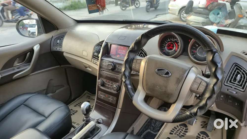 Mahindra Xuv500 2015 Diesel 174000 Km Driven