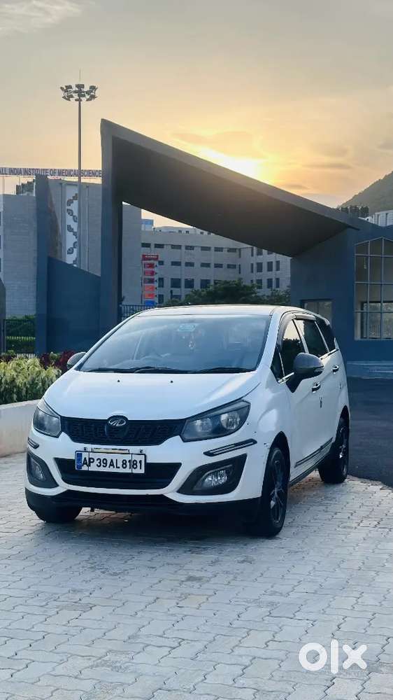 Mahindra Marazzo Diesel 2019