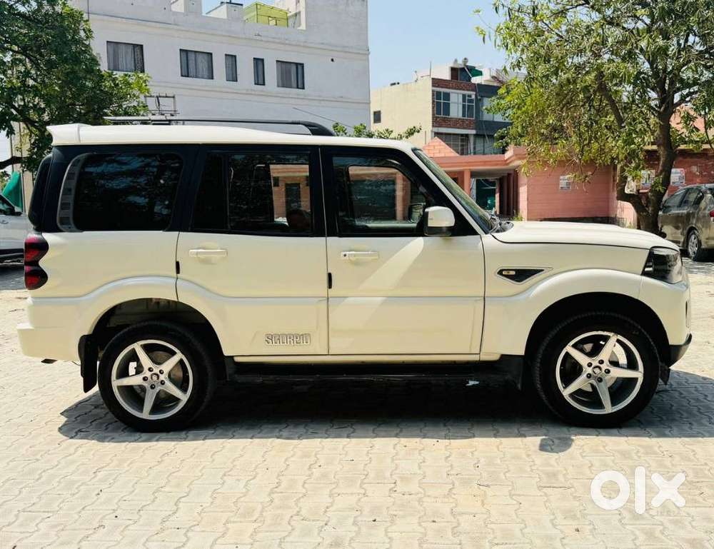 Mahindra Scorpio 2.2 S7, 2018, Diesel