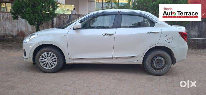 Maruti Suzuki Swift Dzire 1.2 Vxi, 2017, Petrol