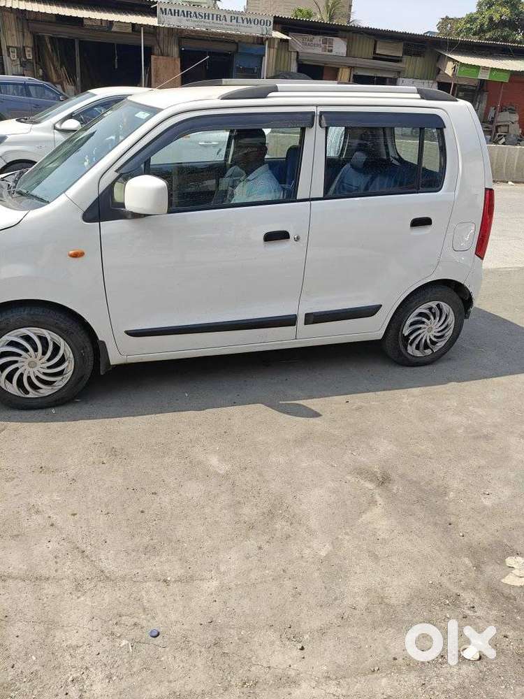 Maruti Suzuki Wagon R Vxi Amt1.2, 2017, Cng & Hybrids