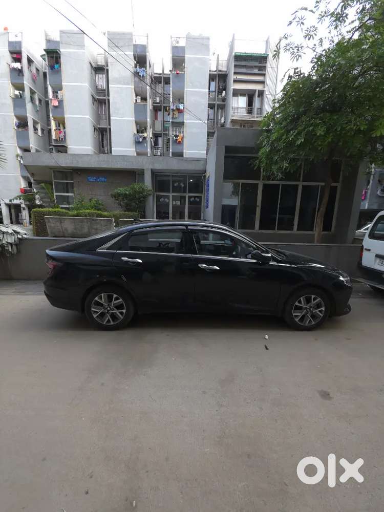 Hyundai Verna 2023 Petrol 31500 Km Driven