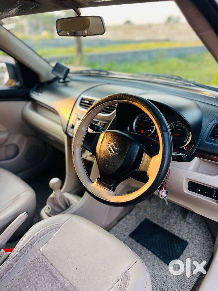 Maruti Suzuki Dzire 1.2 Vxi, 2017, Petrol