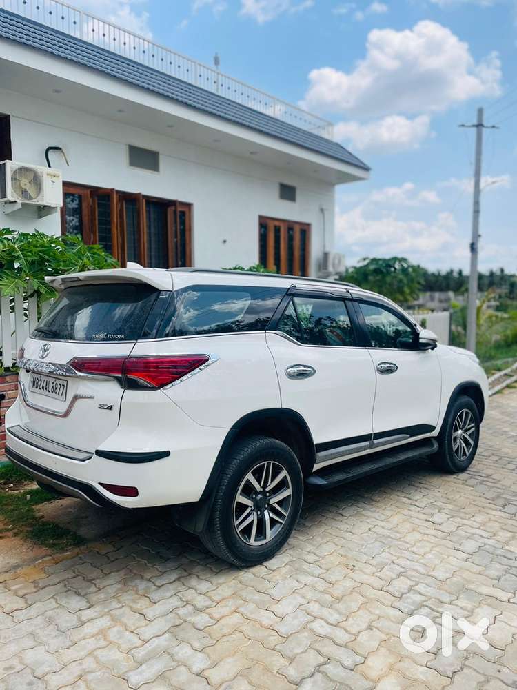 Toyota Fortuner 2017 Diesel 81467 Km Driven