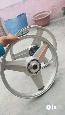 Alloy Wheels Buy Sell Spare Parts Online in Jaitpur OLX