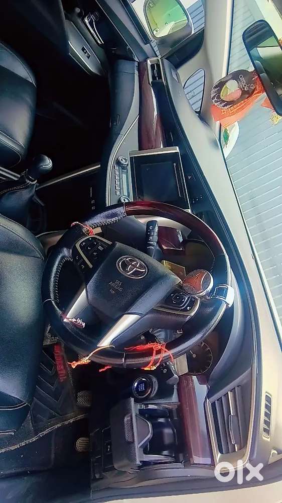 Toyota Innova Crysta 2018
