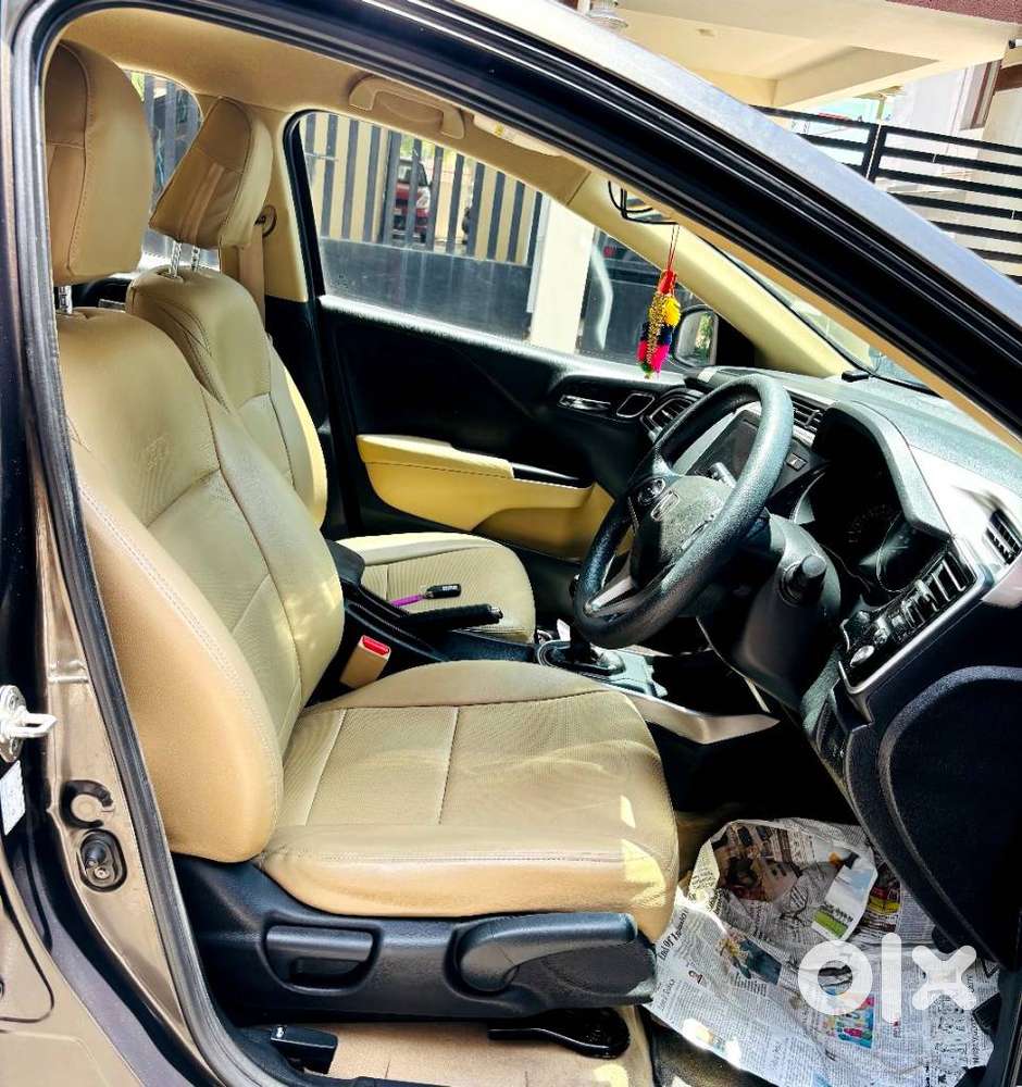 Honda City I-vtec V, 2018, Petrol