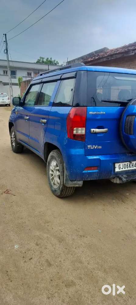 Mahindra Tuv 300 2016