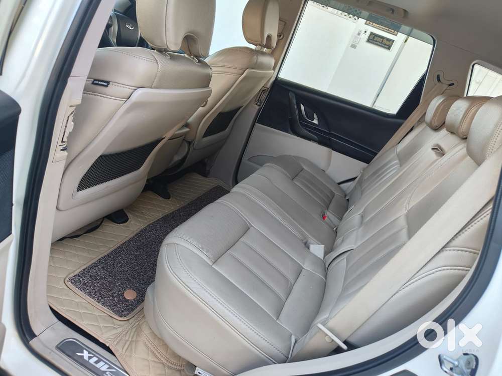 Mahindra Xuv500 W10 Awd, 2017