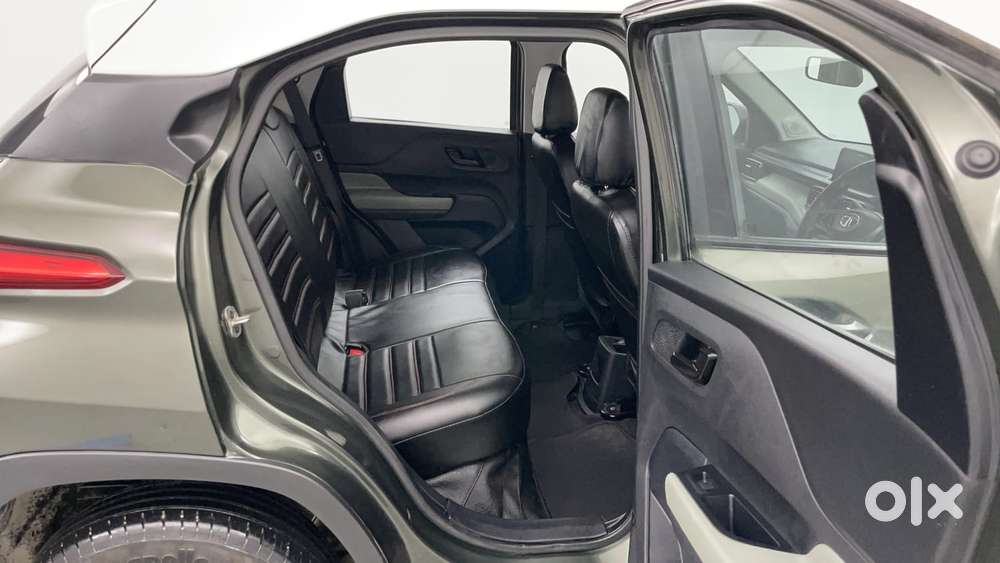 Tata Punch Camo Accomplished Mt, 2023, Petrol