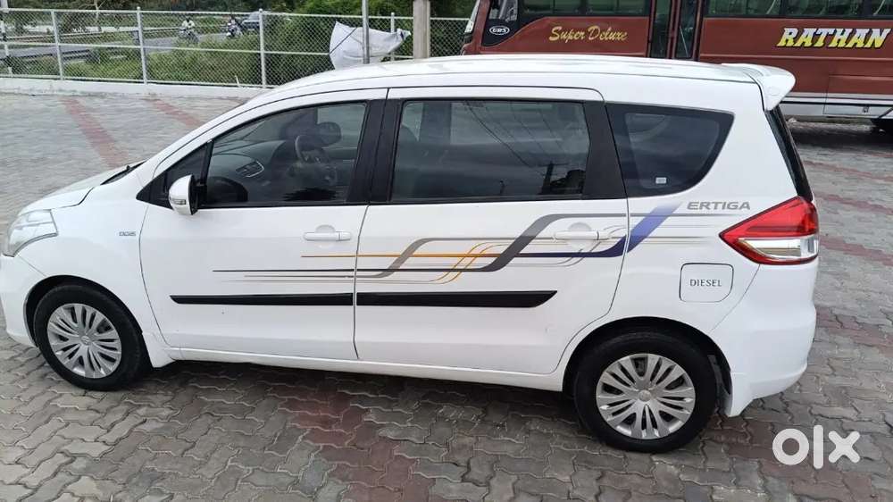 Maruti Suzuki Ertiga 2012 Diesel Well Maintained