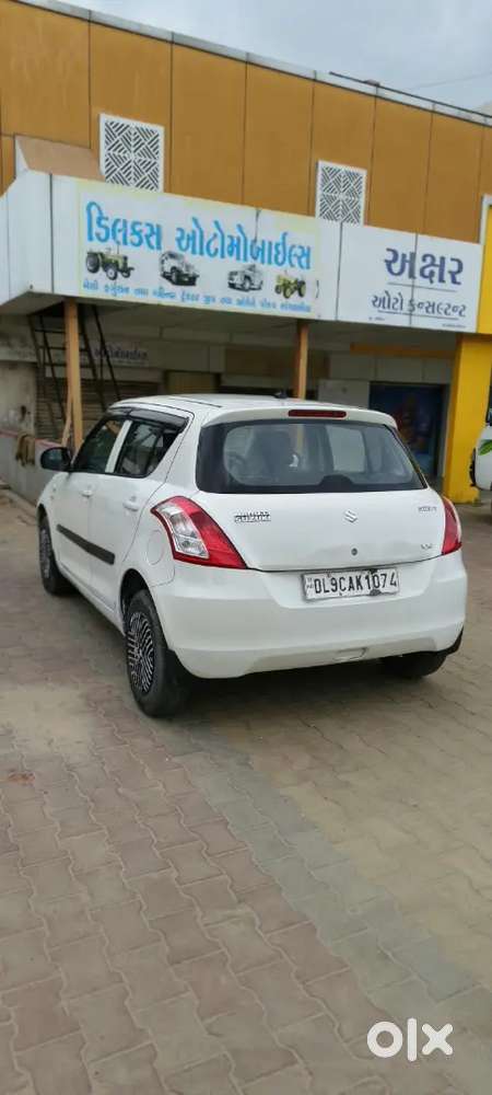 2nd Owner Maruti Swift Lxi 2014