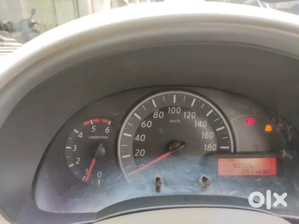 Nissan Micra 2012 Diesel 95000 Km Driven