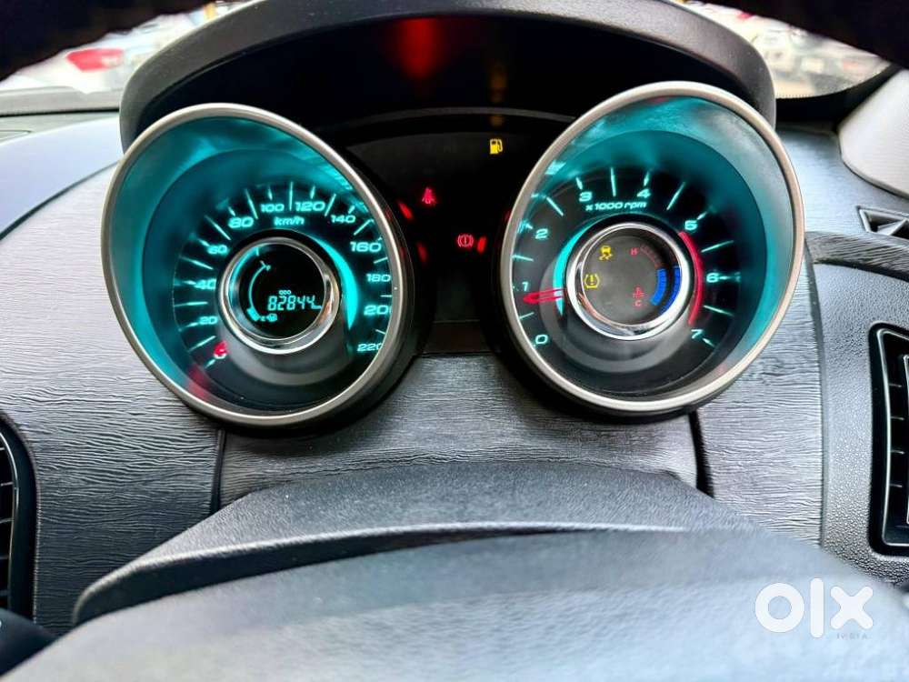 Mahindra Xuv500 W9, 2019, Diesel