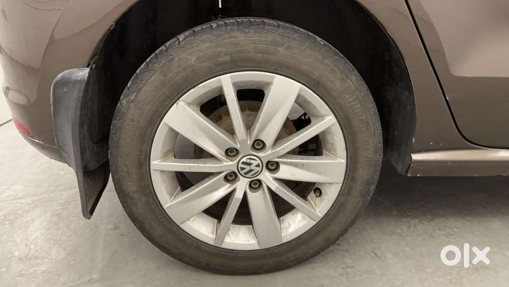 Volkswagen Polo 2009-2013 Petrol Highline 1.2l, 2016, Petrol