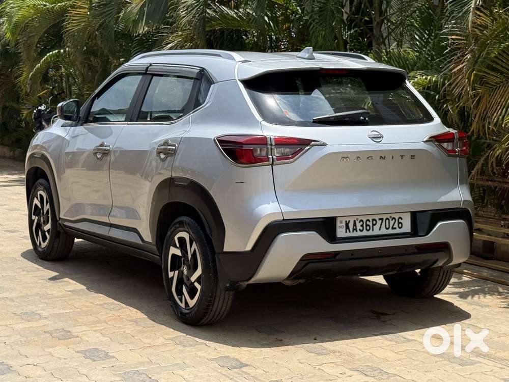 Nissan Magnite 1.0 Xv Executive, 2022, Cng & Hybrids