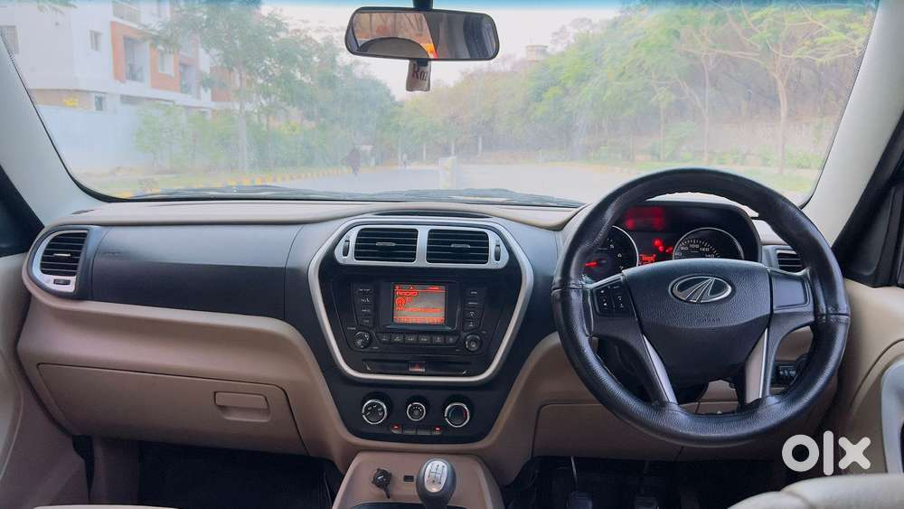 Mahindra Tuv 300 Mhawk100 T8, 2017, Diesel